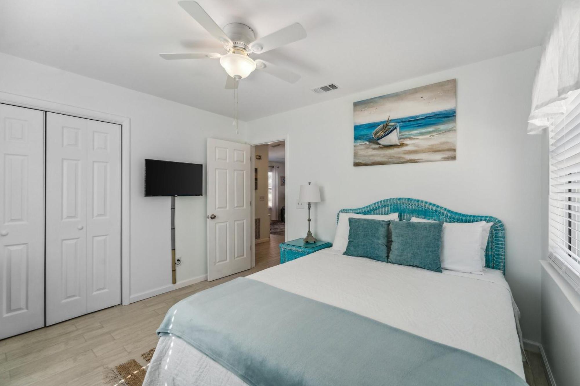 Sunkist By Nautical Holiday home